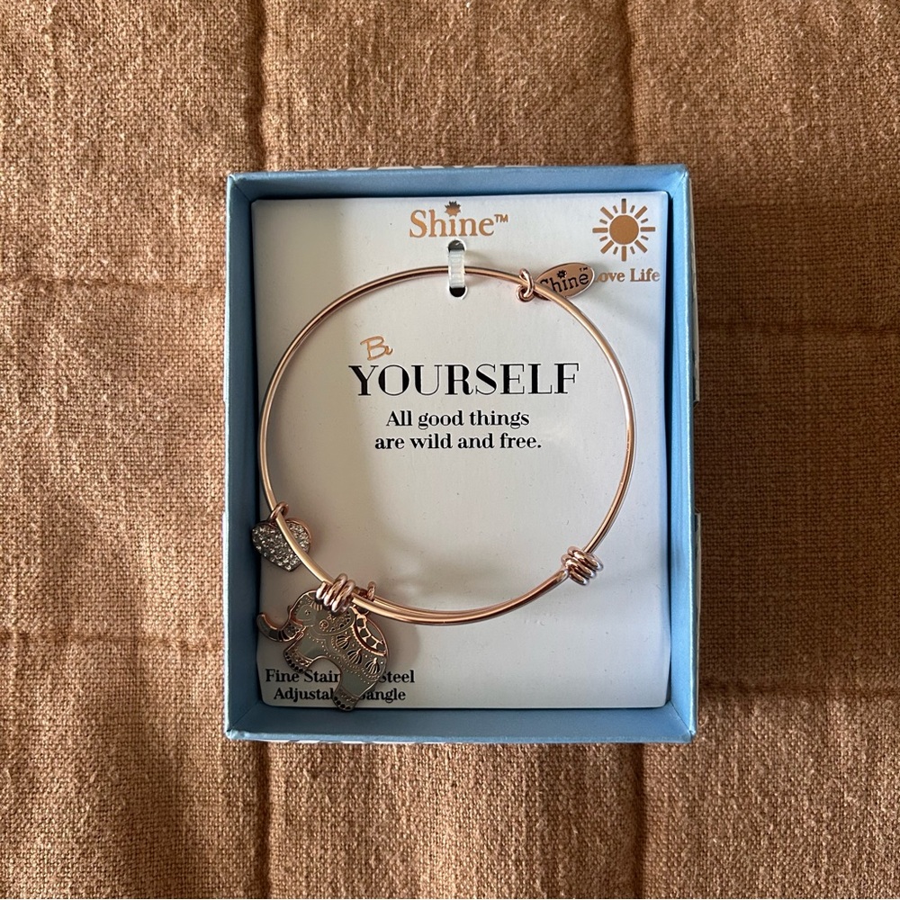 Bracelet